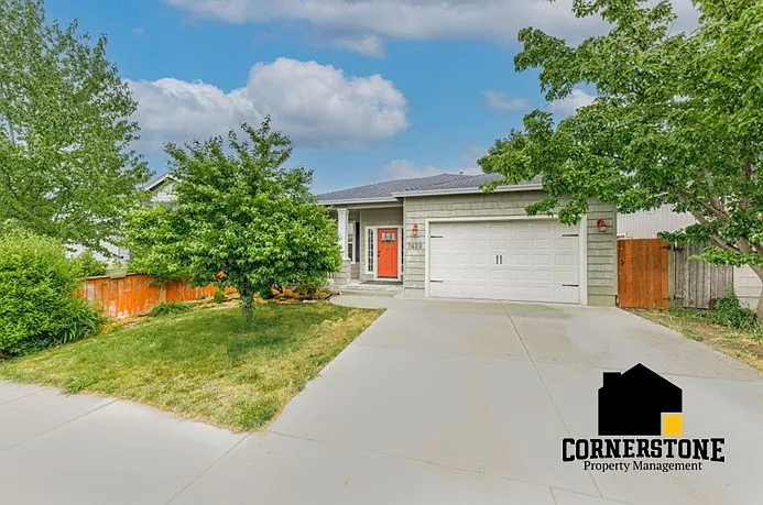 230 ID #, 7422 Greystone Drive - 1 — Photo 1
