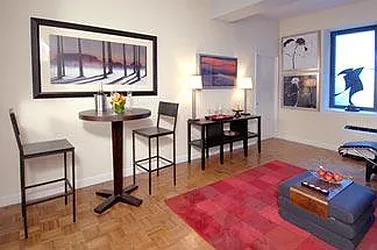 Rented by R New York