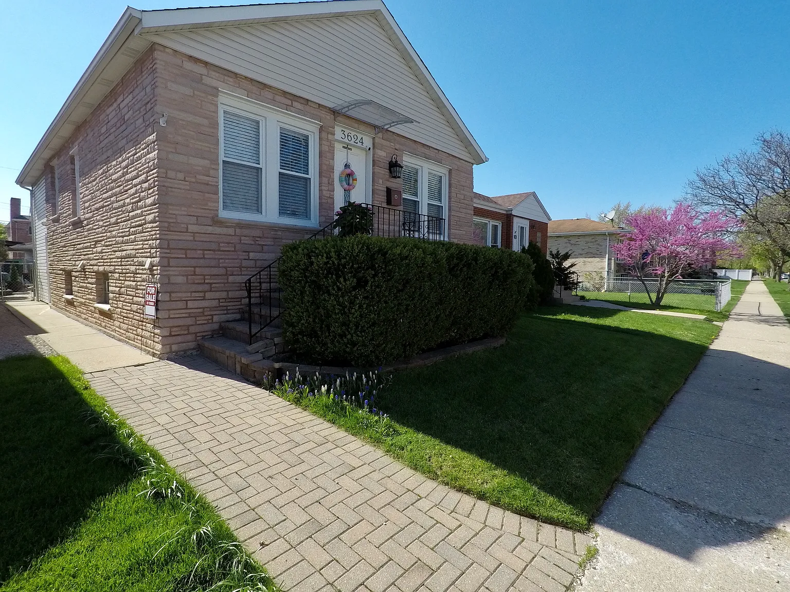 3624 N Panama Ave photo 1
