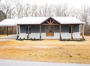 265 Oakgrove Rd, Selmer, TN 38375