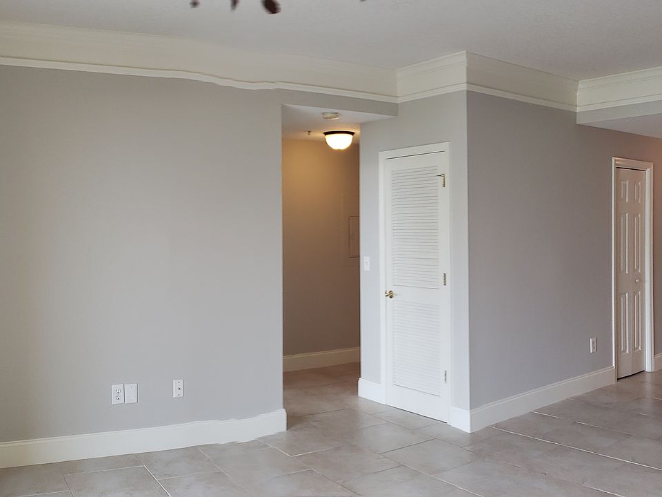 1st image of 345 Bayshore Blvd APT 712