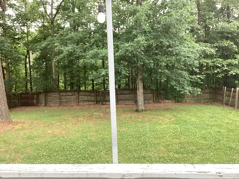 8806 Firethorne Ln — Photo 9