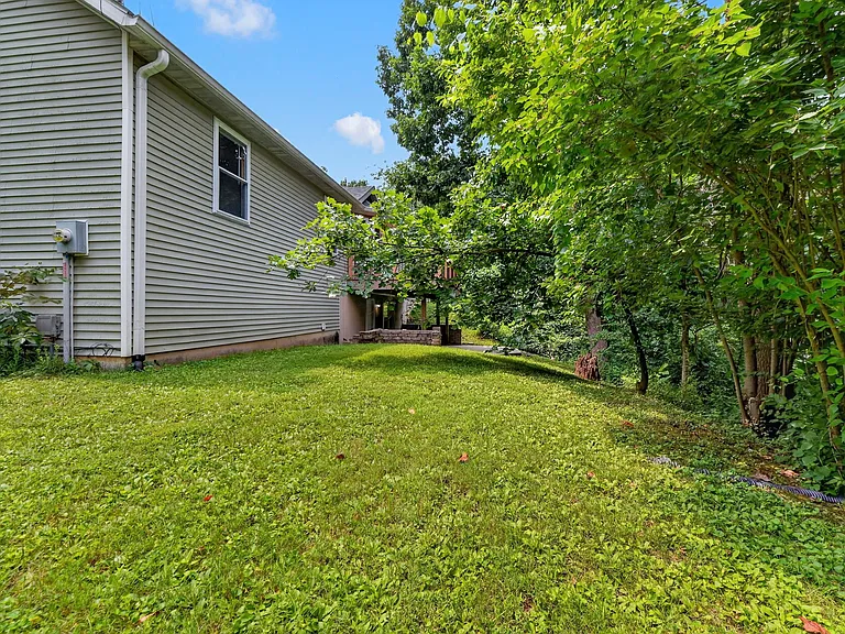 6 Hadley Ln — Photo 9