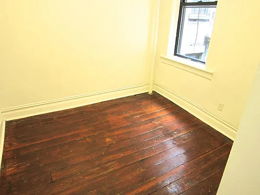 Rented by Concept Real Estate Group | media 23