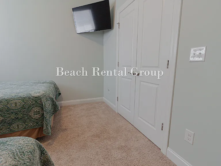 2402 Via Palma Dr — Photo 21