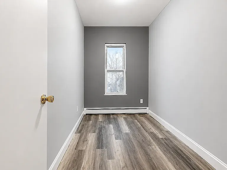 227 Thomas S Boyland St #4 — Photo 8
