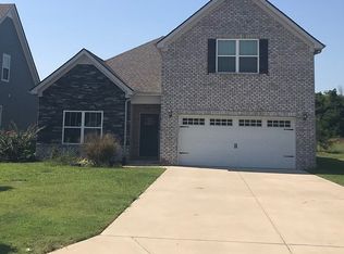 1138 Cotillion Dr, Murfreesboro, TN 37128