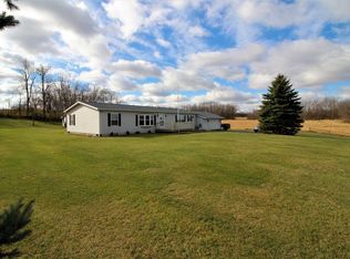 1815 W Drake Rd, Kendallville, IN 46755