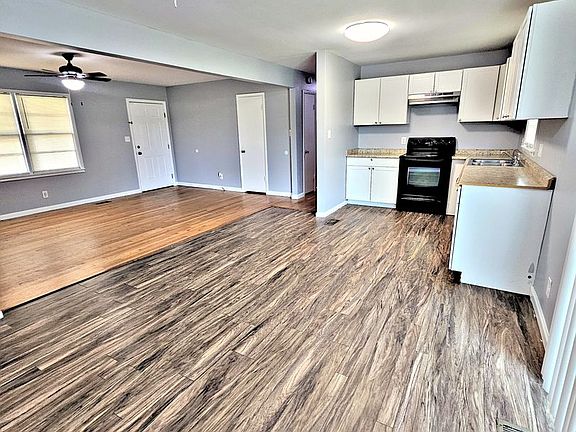 5th image of 601 Clearview St SW
