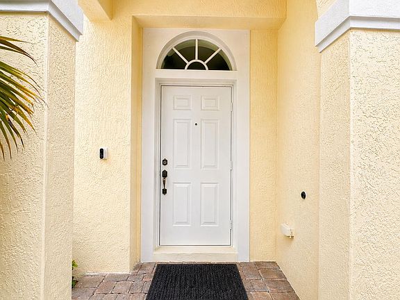 2nd image of 8451 SW 27th Street #105