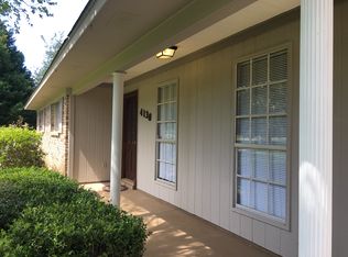 4130 Swan Hill Dr, Jackson, MS 39212