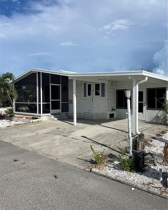 1st image of 4680 Catfish Ct