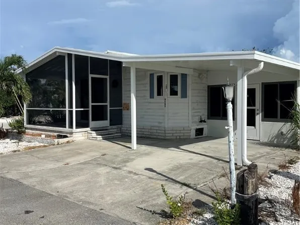 4680 Catfish Ct, Saint James City, FL 33956