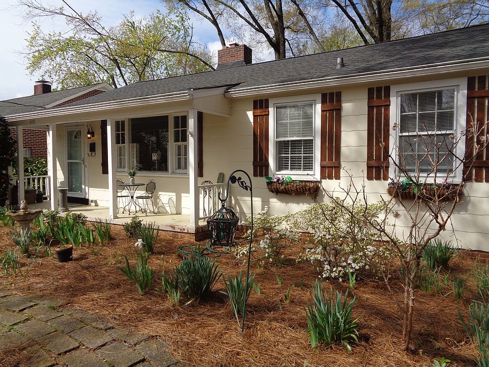 1st image of 608 Knollwood St