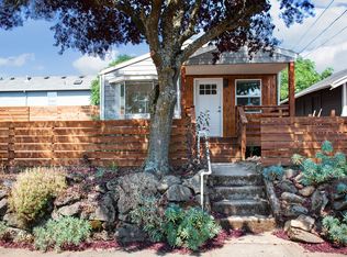 7421 NE Klickitat St, Portland, OR 97213