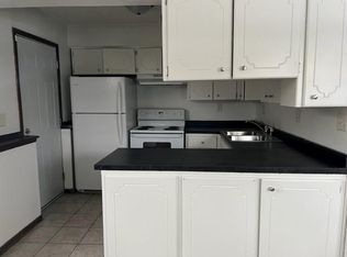 1871 Virginia Cir, Des Moines, IA 50320