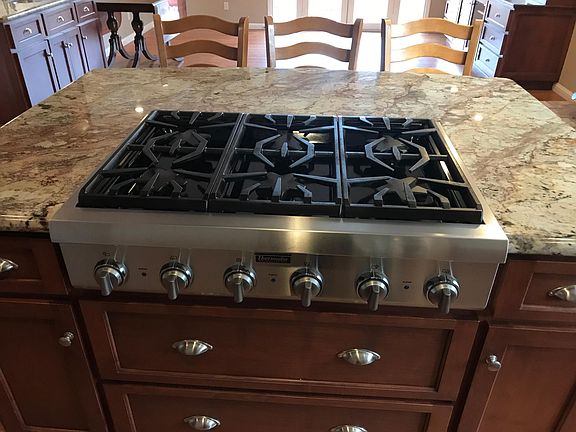 5th image of 2644 Aragon Way
