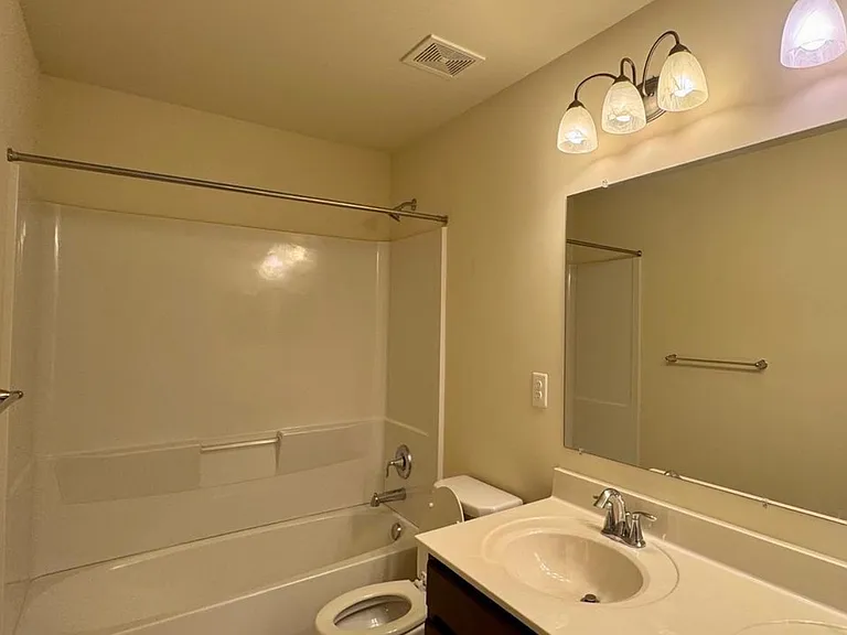 20955 Brunswick Ln — Photo 9