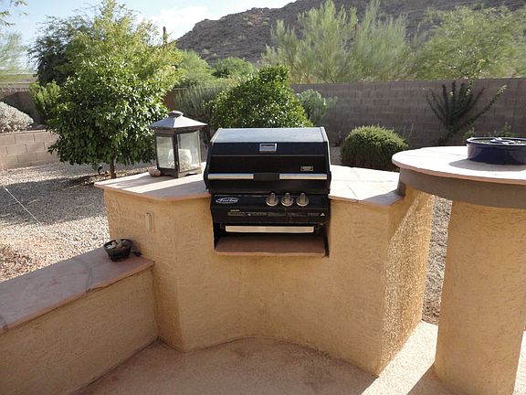 Built in backyard BBQ