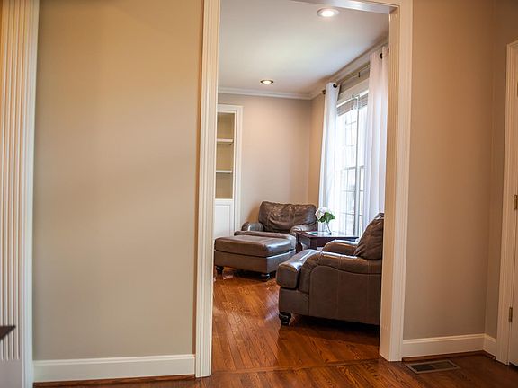 5th image of 2640 Idlewood Dr