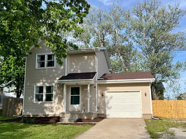 1322 Hunter Dr, Norwalk, IA 50211