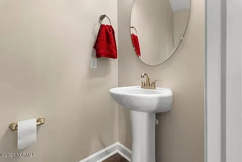 611 Winfall Dr — Photo 18