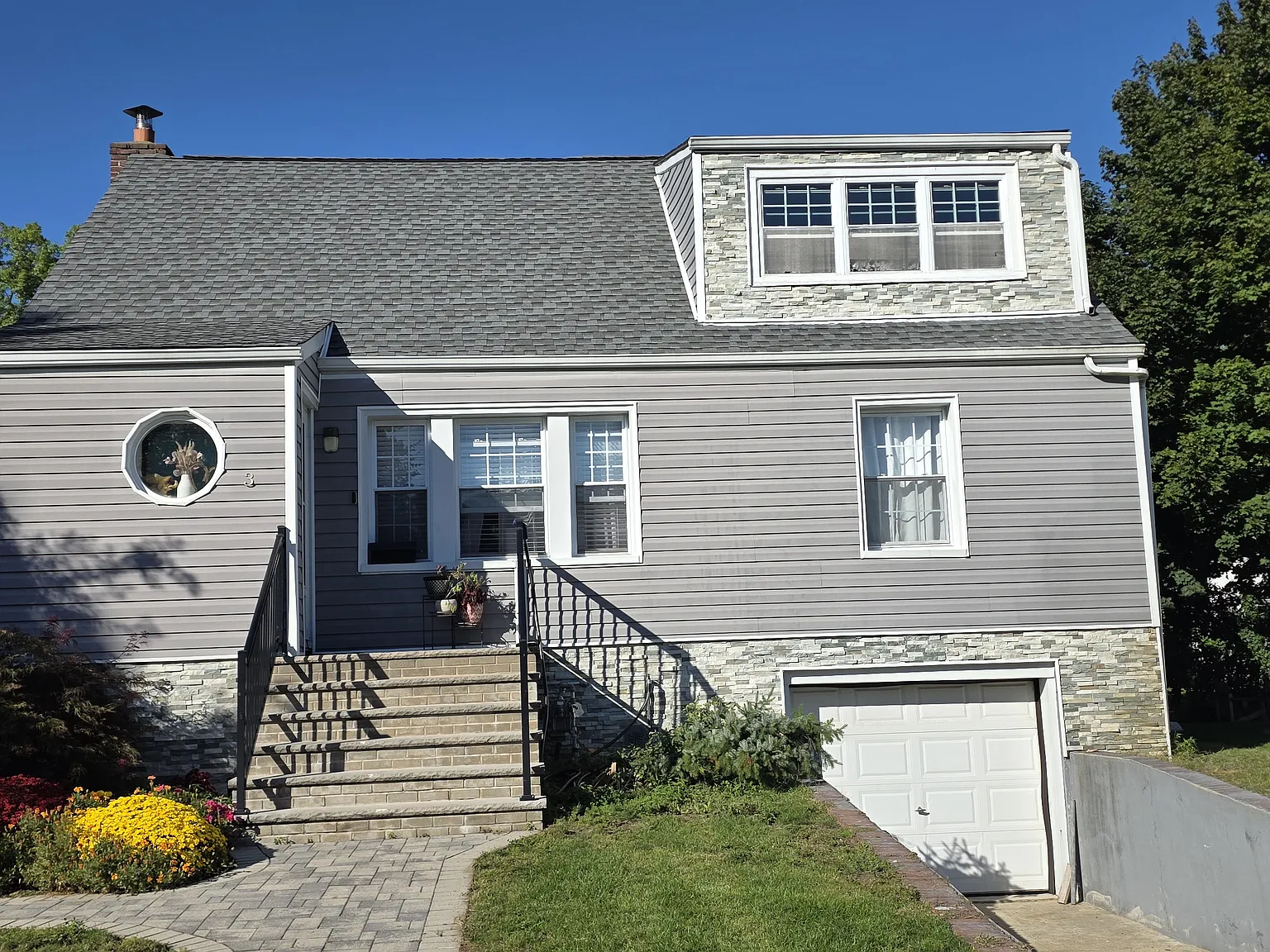 1 bed, 800 sqft, $1,800 — Photo 1