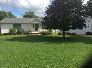 2181 Lodge Rd SW, Sherrodsville, OH 44675
