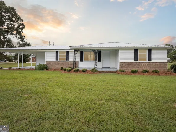 3981 W Old Savannah Rd, Millen, GA 30442