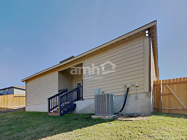 12887 Shoreline Dr — Photo 21