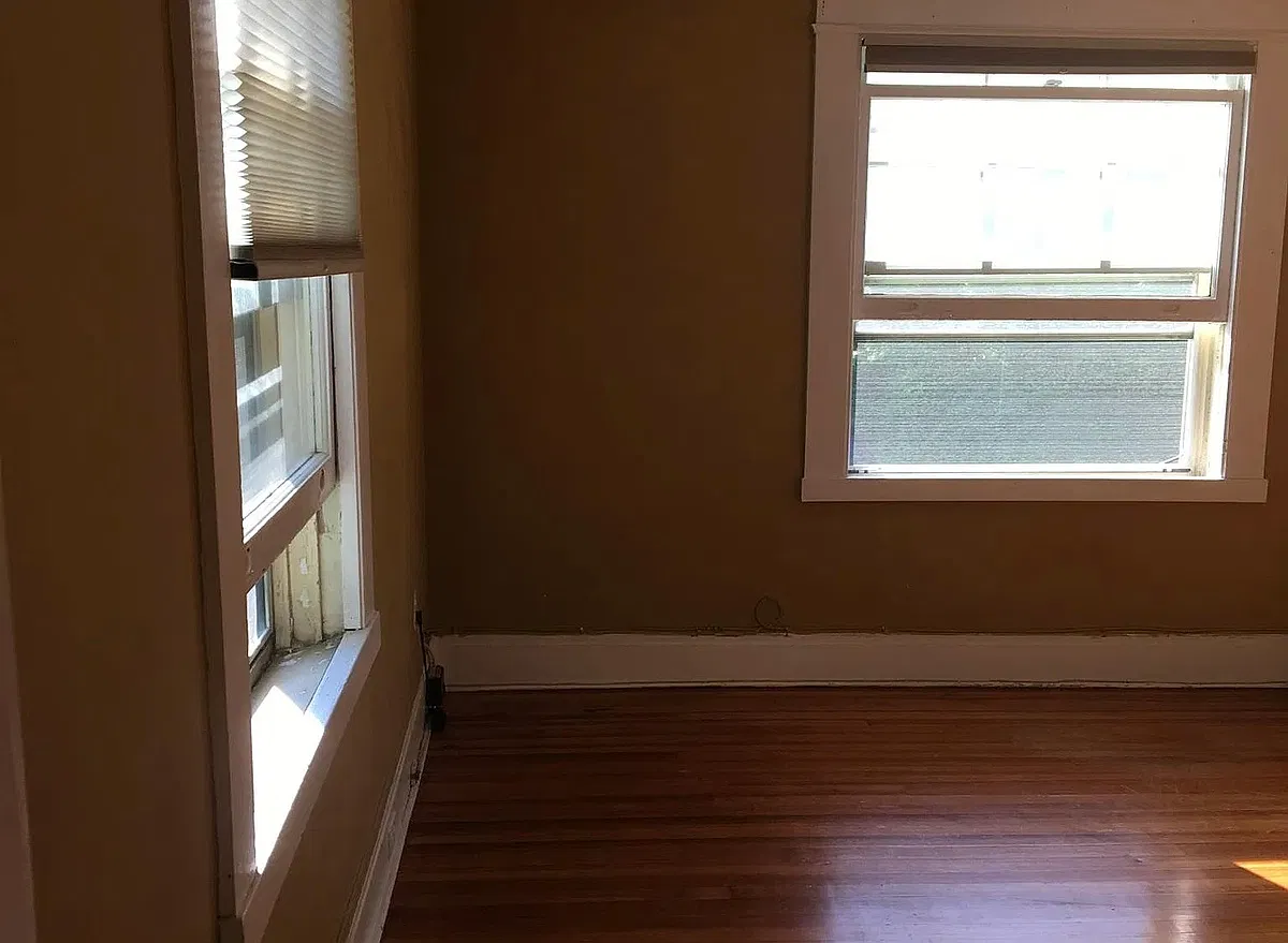 2 bed, $2,000 — Photo 3