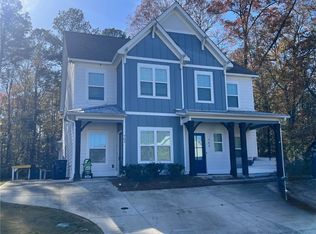 703 Northern Village Ct #33, Auburn, AL 36830