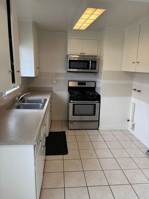 1 bed, 1.0 bath, 600 sqft, $2,250 — Photo 3