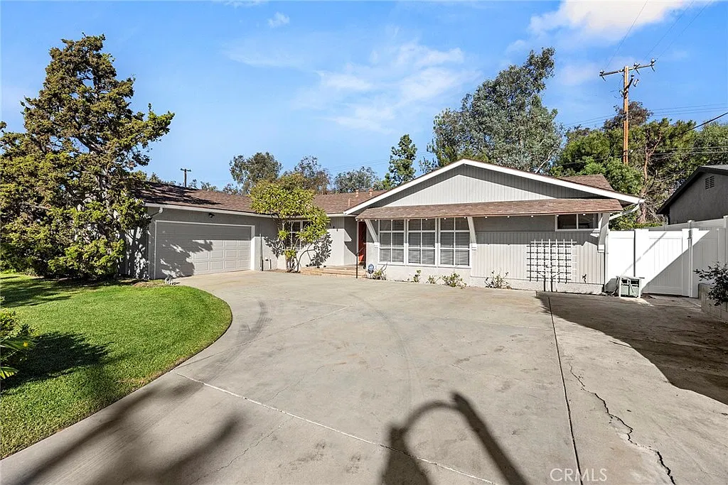 3 bed, 1997 sqft, $4,500 — Photo 4