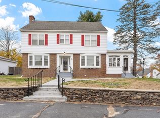24 Berkshire St, Fitchburg, MA 01420