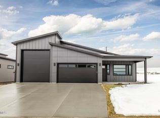 12956 N Krauss Cir, Rathdrum, ID 83858