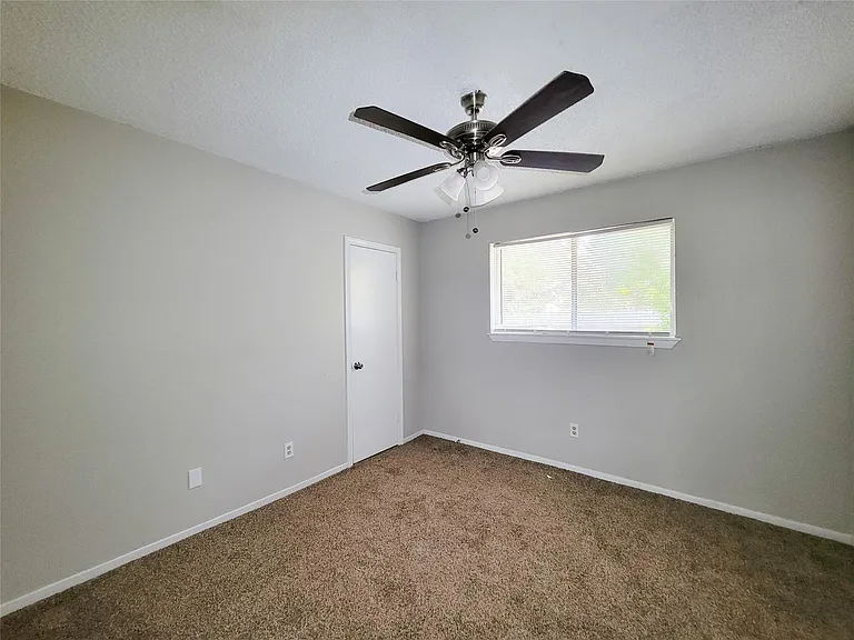 18402 Tall Cypress Dr — Photo 18