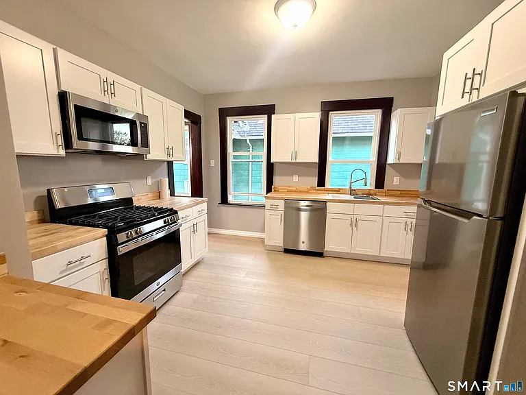 28 Perkins St #2 — Photo 15