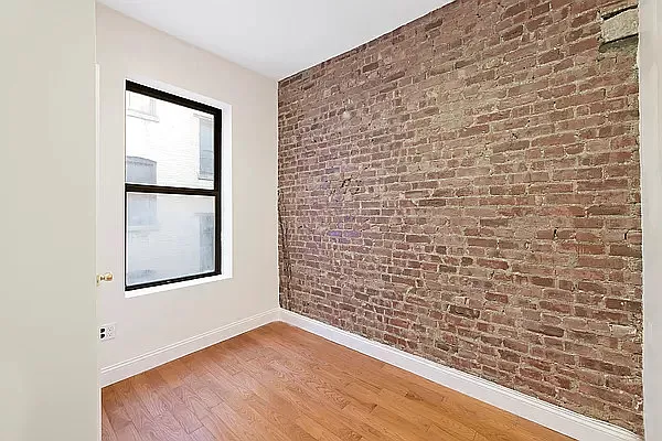 Rented by REAL New York | media 9