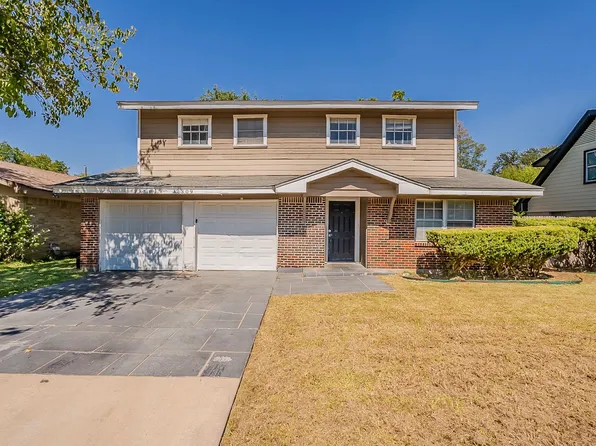 2309 E Mitchell St, Arlington, TX 76010