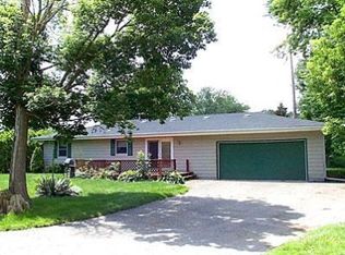 445 Wagner Rd, Chesterton, IN 46304