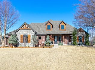 2111 NW 37th St, Newcastle, OK 73065