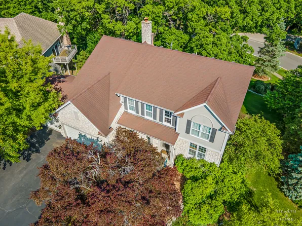 605 Birch Ln, Fox River Grove, IL 60021