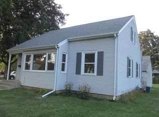 501 10th St, Baraboo, WI 53913