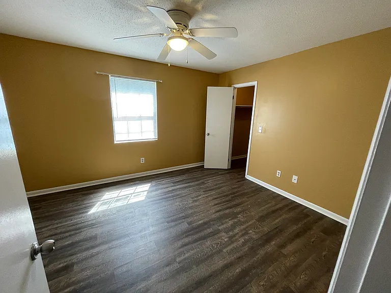 209 Apache Dr #8A — Photo 15