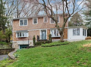 50 Harris Rd, Katonah, NY 10536