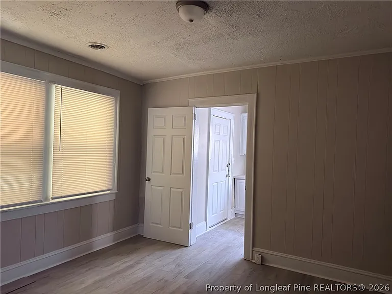 307 Hawthorne Rd — Photo 6