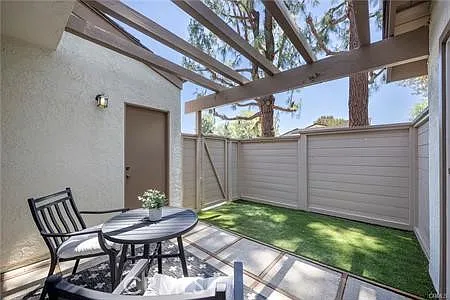 801 Vista Ct — Photo 28