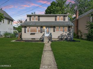 68 Woodside Ave #B, Newton, NJ 07860