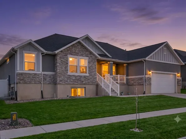 1367 W Fort Rock Dr, Saratoga Springs, UT 84045